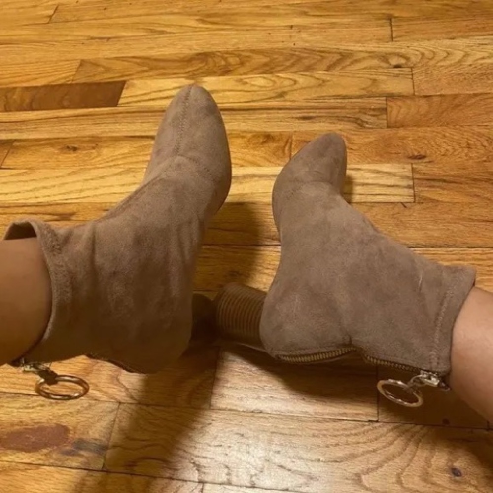 Zara brown suede ankle booties